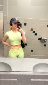 Ashley Martelle - Image 31