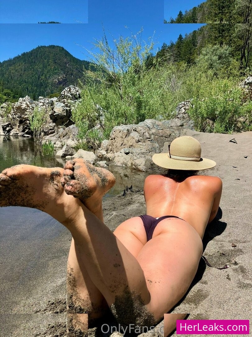 Ava Laine - Image 4