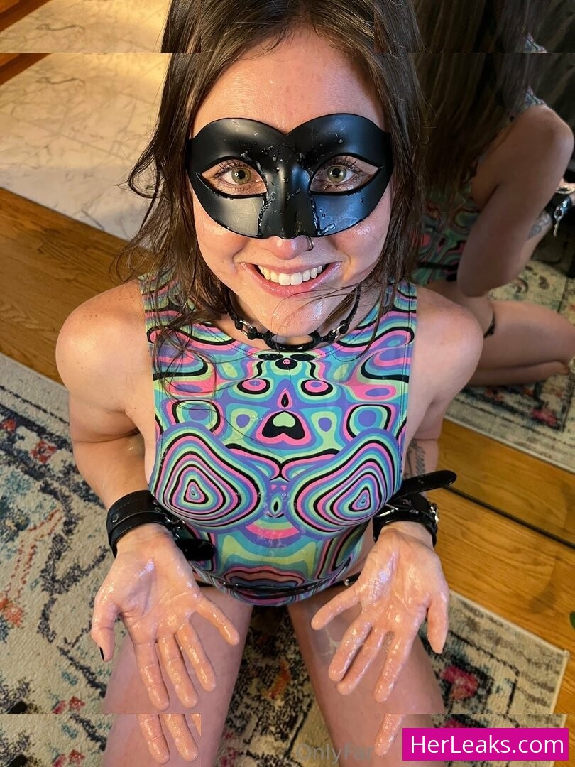 Ava Laine - Image 3