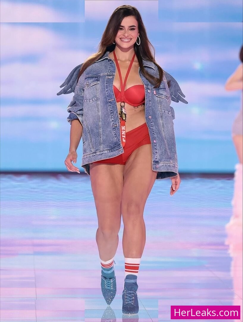 Barbie Ferreira - Image 114
