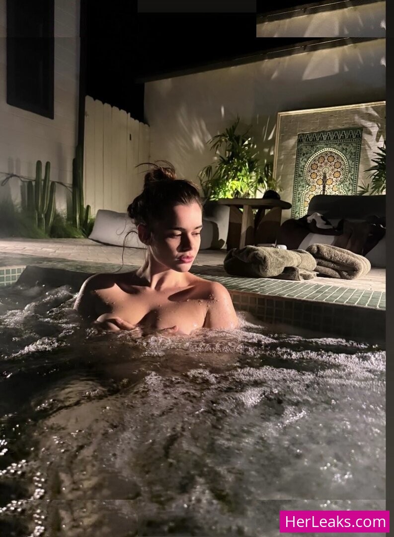 Barbie Ferreira - Image 89