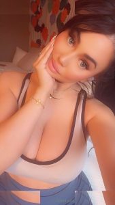 Becky Hudson - Image 11