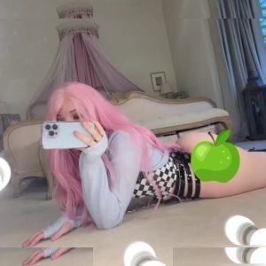 belledelphine - Image 59