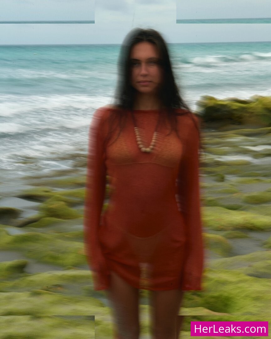 Brit Manuela - Image 18