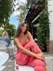 Brit Manuela - Image 8