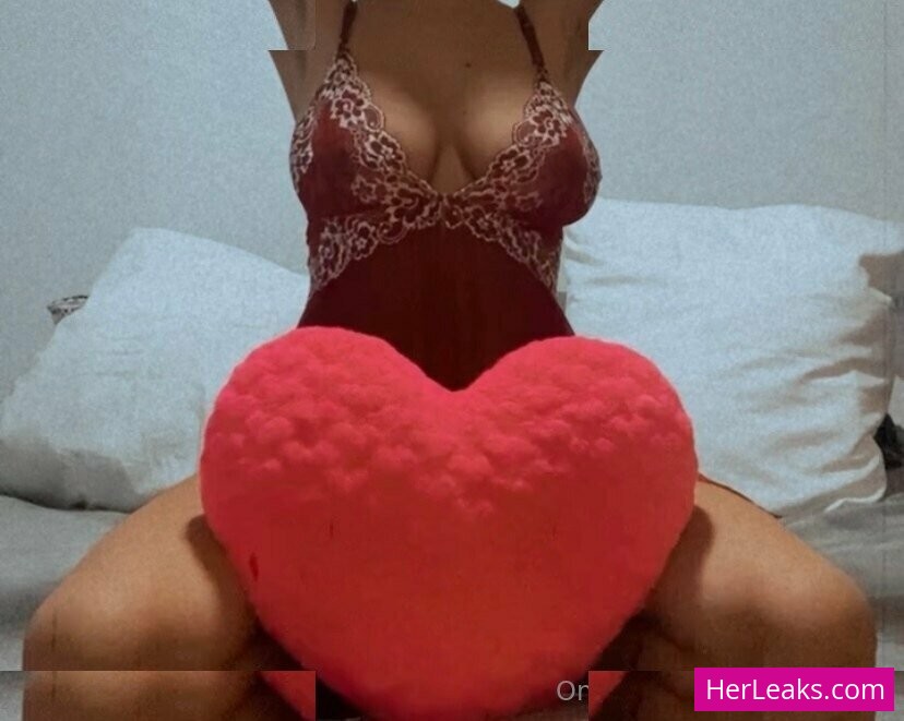 Busty_Love - Image 13