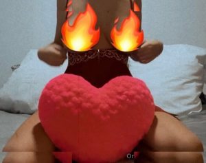 Busty_Love - Image 10
