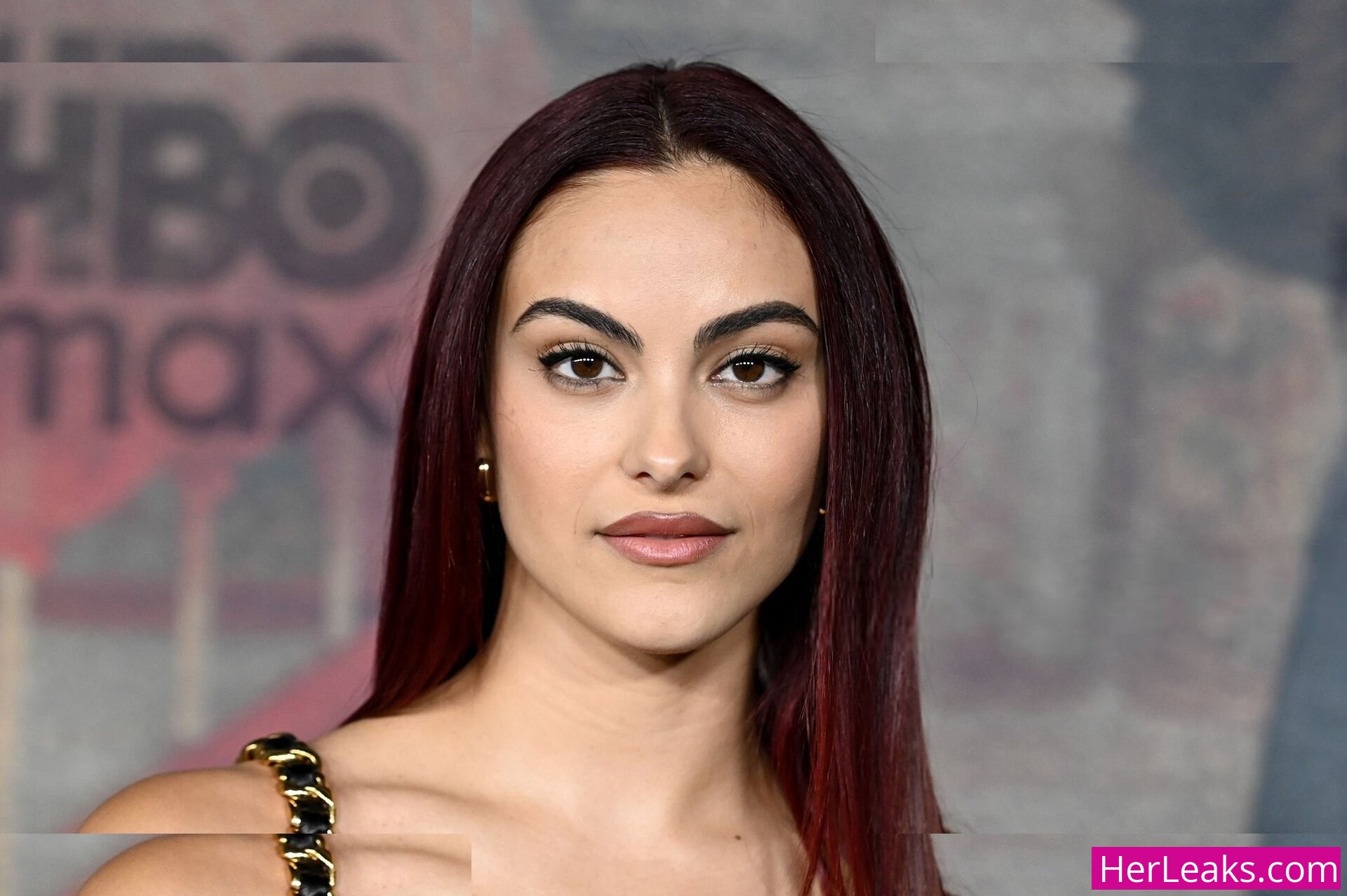 Camila Mendes - Image 172