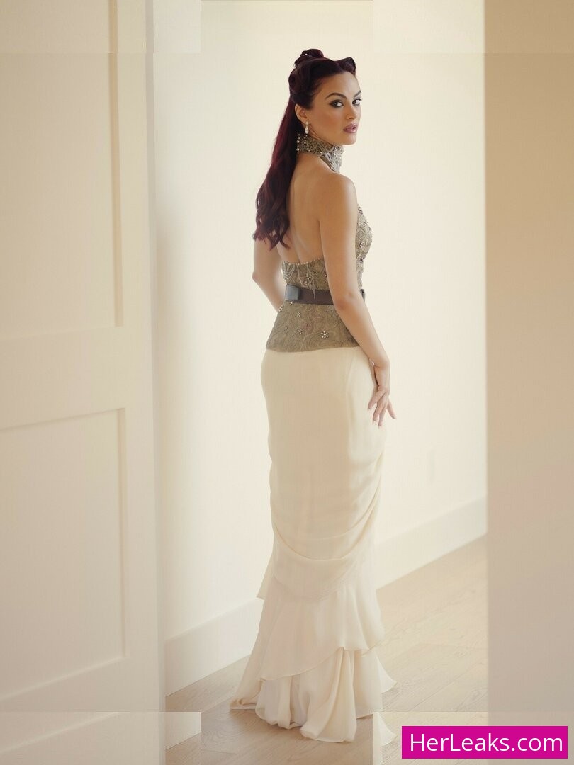 Camila Mendes - Image 157