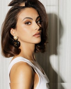 Camila Mendes - Image 92