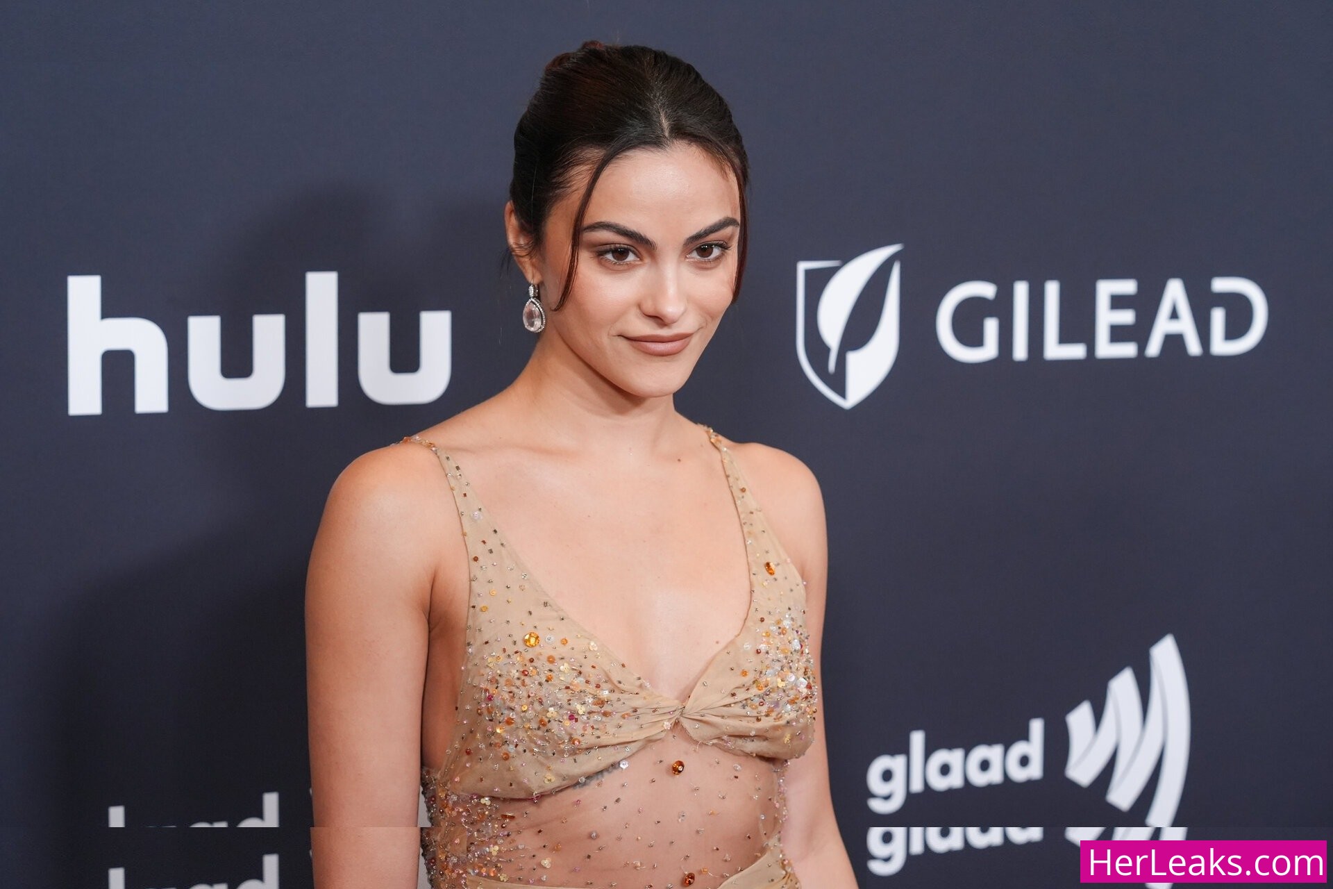 Camila Mendes - Image 77