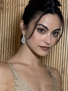 Camila Mendes - Image 63
