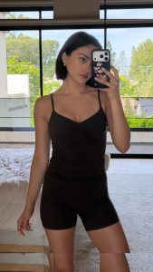 Camila Mendes - Image 32
