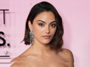 Camila Mendes - Image 20