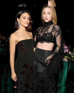 Camila Mendes - Image 14