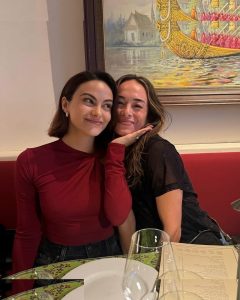Camila Mendes - Image 11