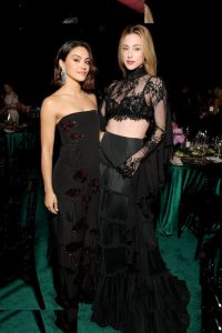 Camila Mendes - Image 8