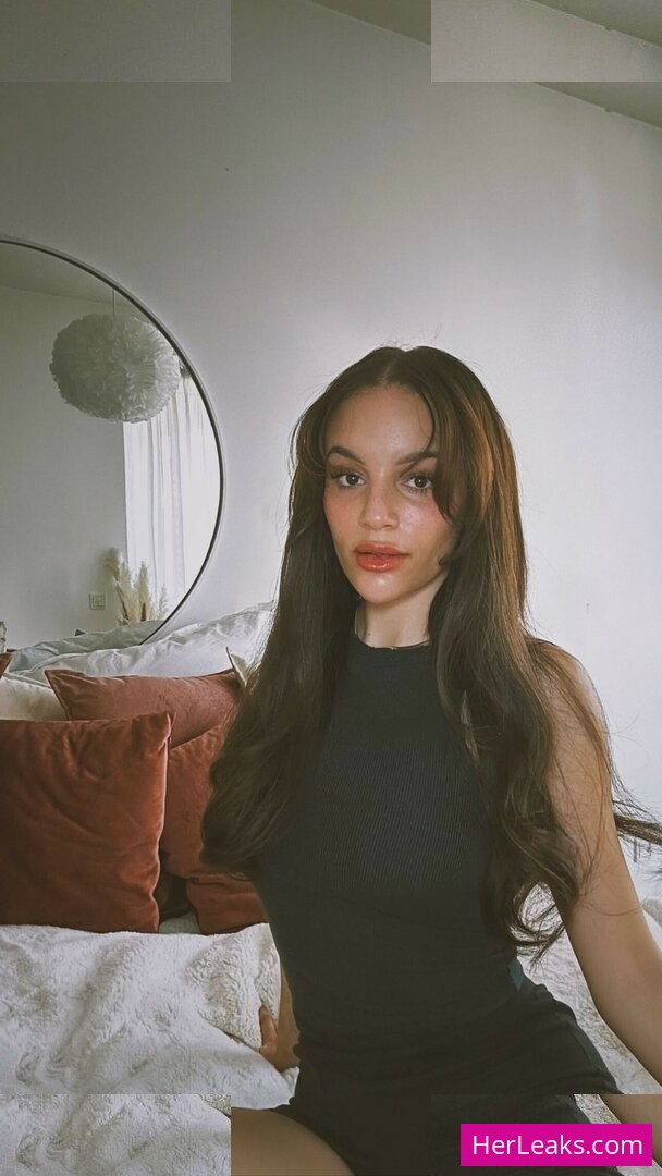 Charletta ASMR - Image 32