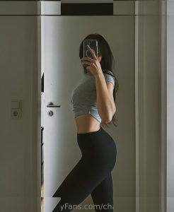 Charletta ASMR - Image 7