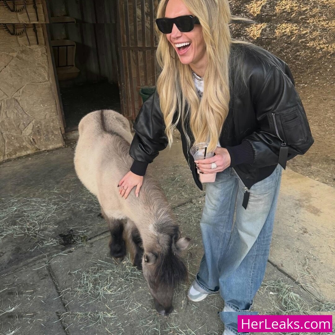 Charlotte Flair - Image 177