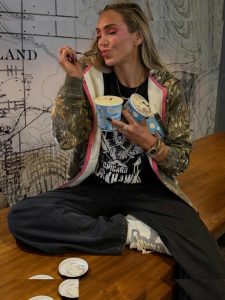 Charlotte Flair - Image 165