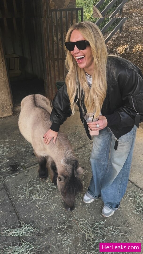 Charlotte Flair - Image 162