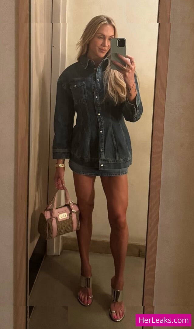 Charlotte Flair - Image 149