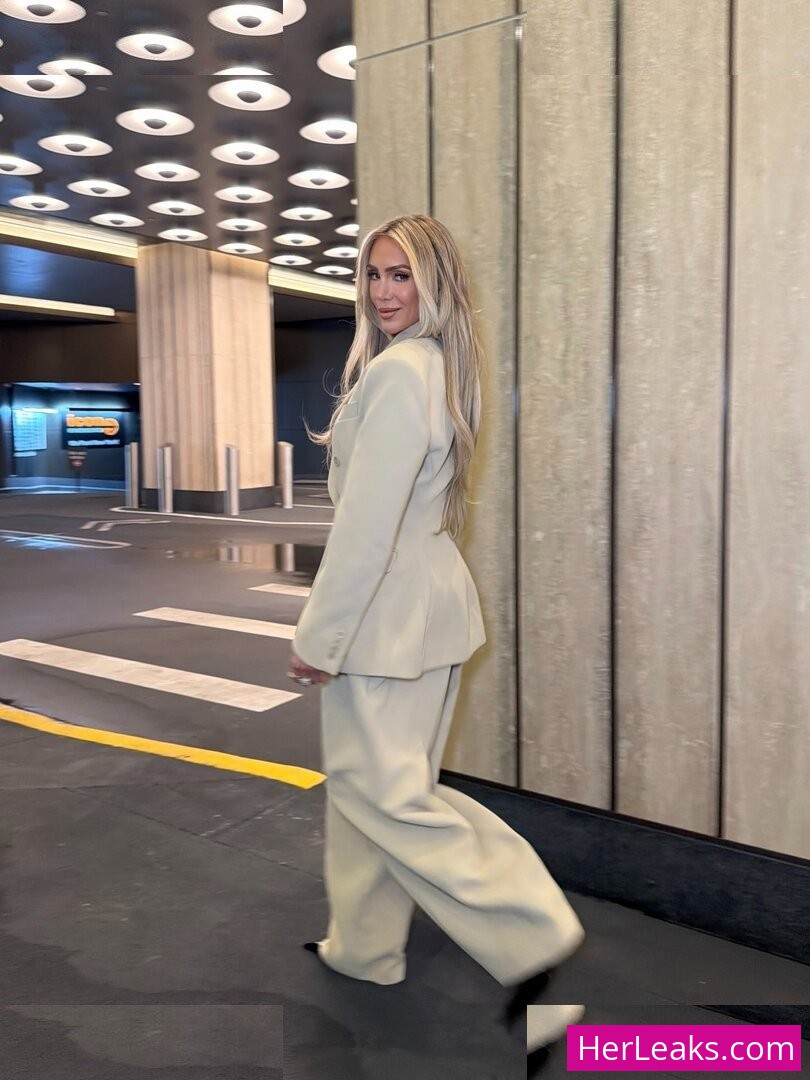 Charlotte Flair - Image 30