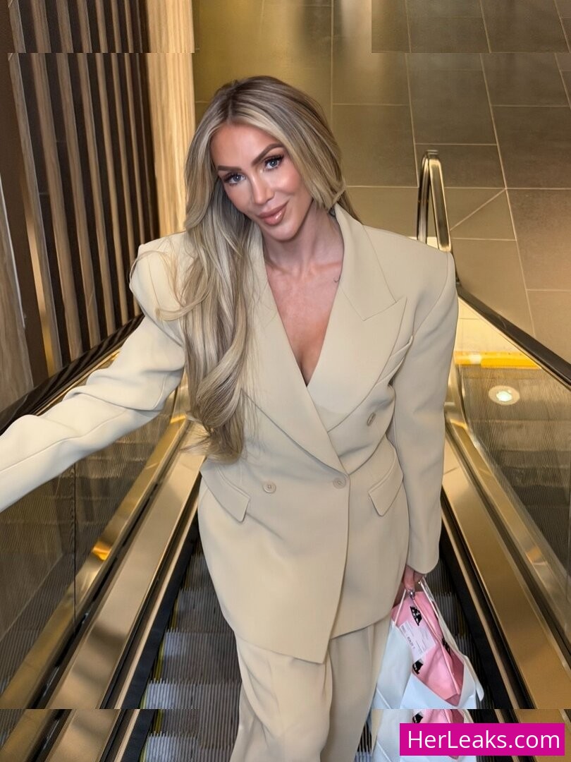 Charlotte Flair - Image 27