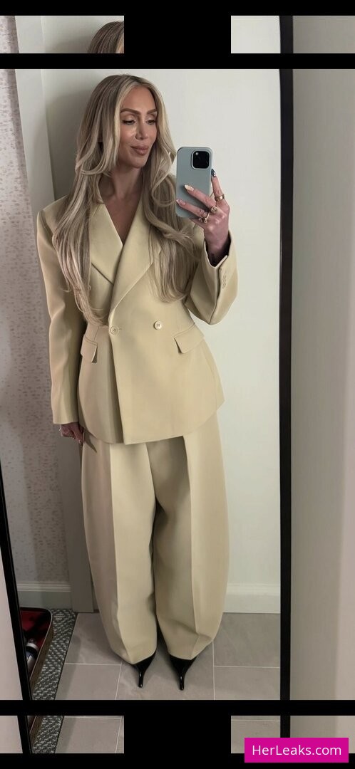 Charlotte Flair - Image 24