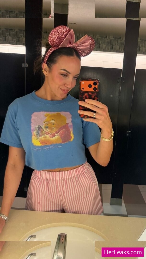 Chelsea Green - Image 69