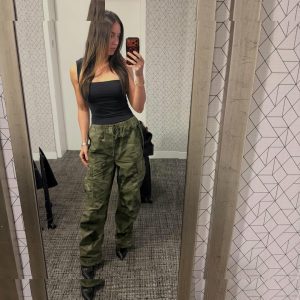 Chelsea Green - Image 48