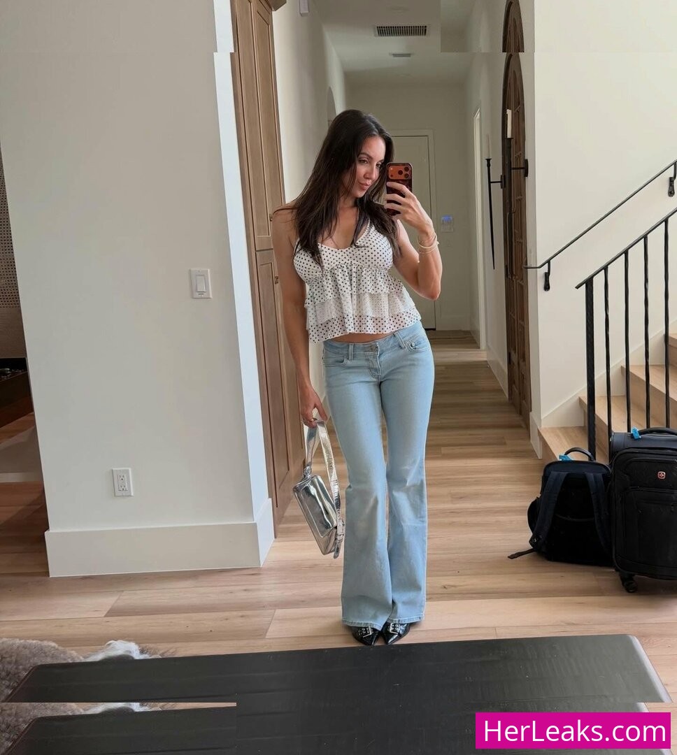 Chelsea Green - Image 10