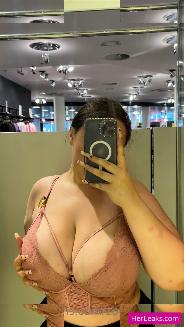 Chloe Marie - Image 50
