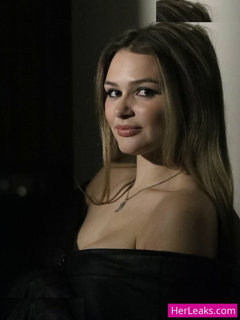 Chloe Marie - Image 45