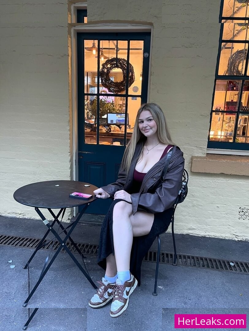 Chloe Marie - Image 37