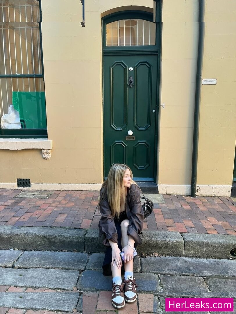 Chloe Marie - Image 35