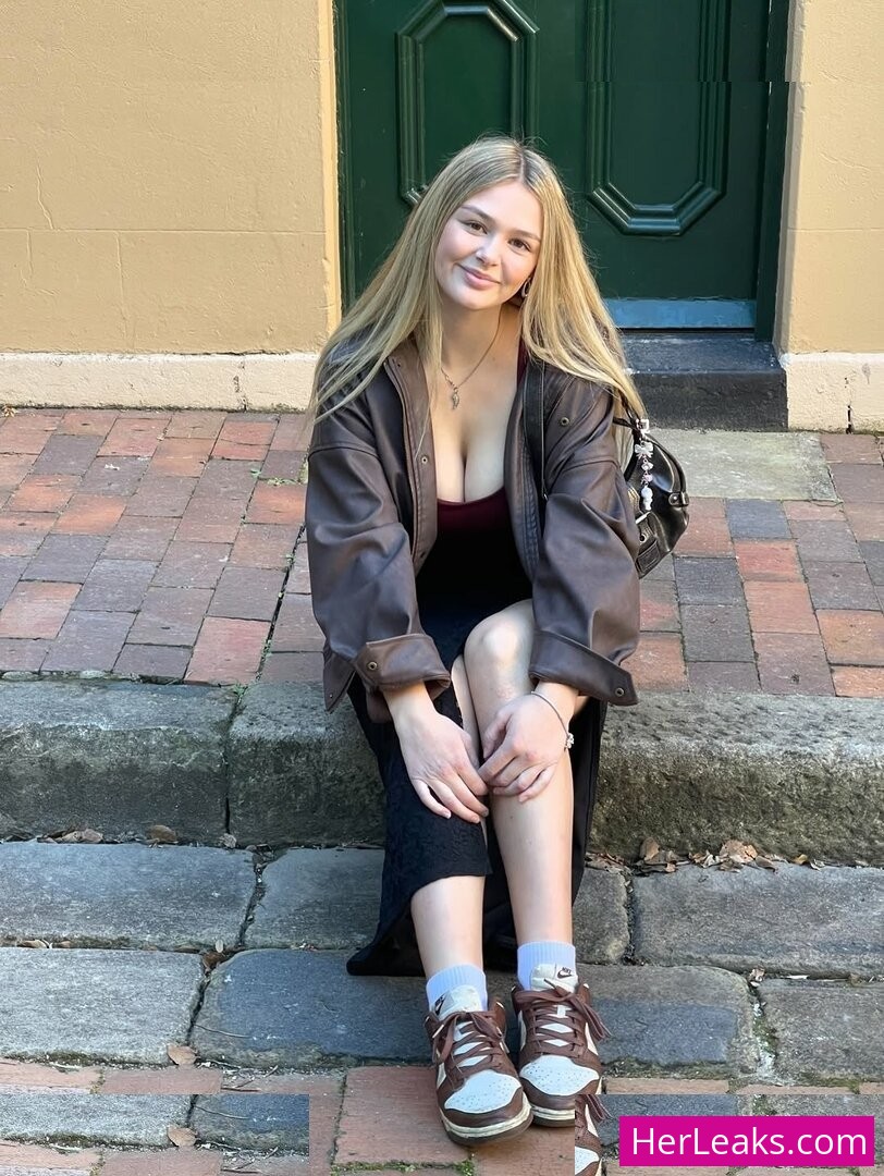 Chloe Marie - Image 31