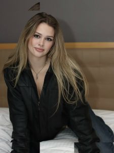 Chloe Marie - Image 29