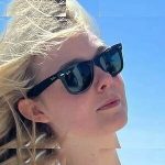 Dakota Fanning - Image 1