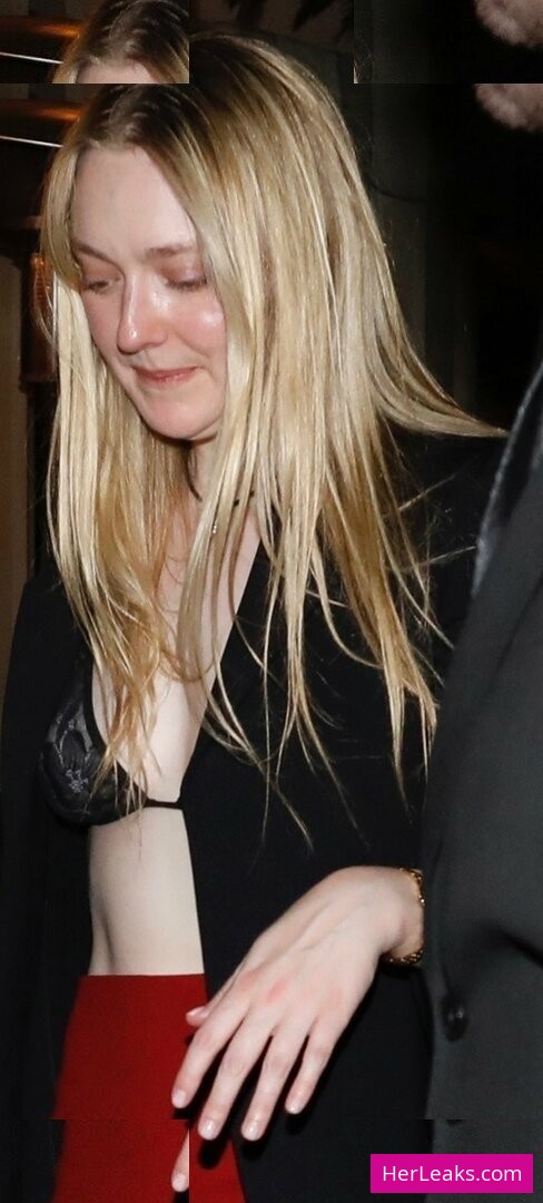 Dakota Fanning - Image 182