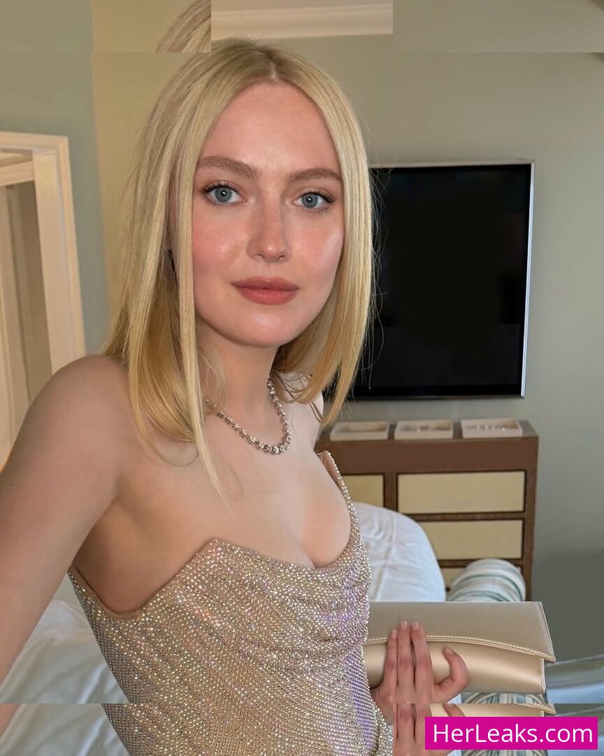 Dakota Fanning - Image 147