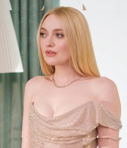Dakota Fanning - Image 145