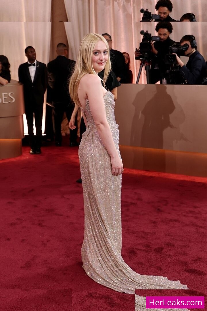 Dakota Fanning - Image 118