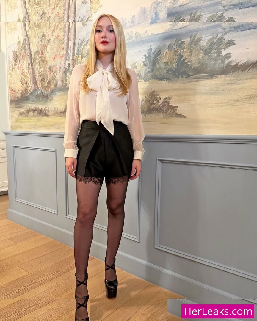Dakota Fanning - Image 75