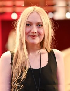 Dakota Fanning - Image 57