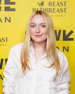Dakota Fanning - Image 29