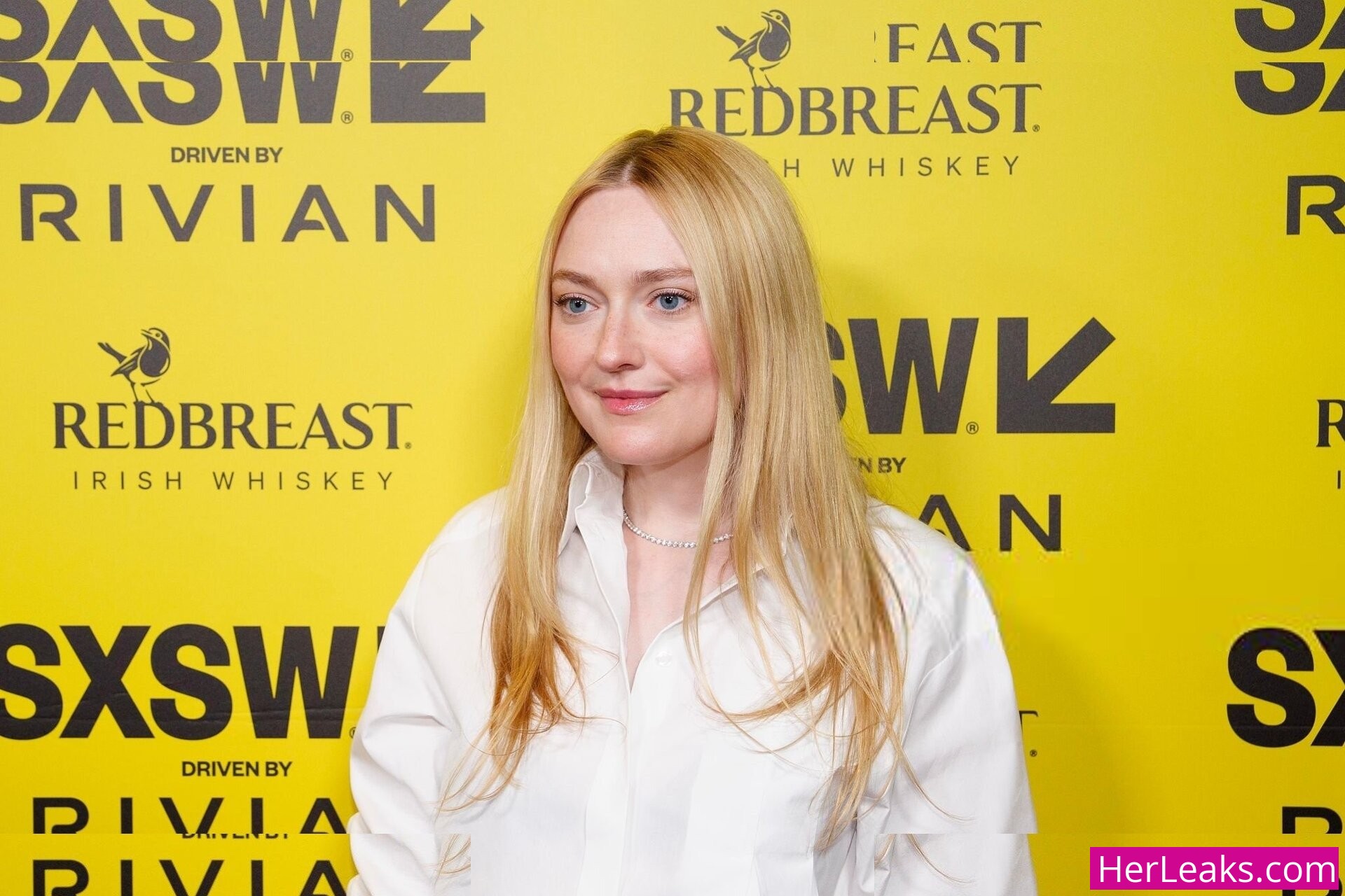 Dakota Fanning - Image 24