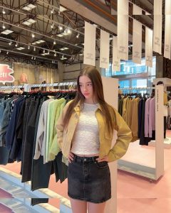 Dasha Taran - Image 183