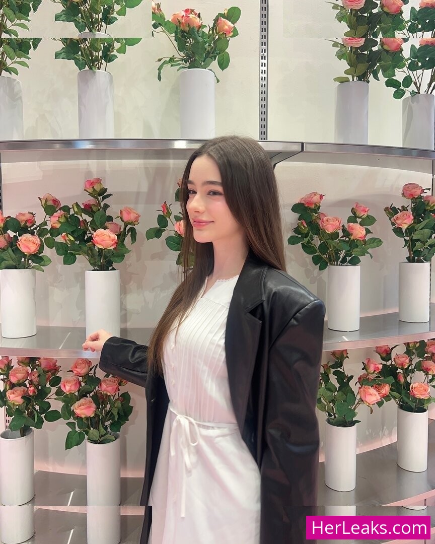Dasha Taran - Image 177